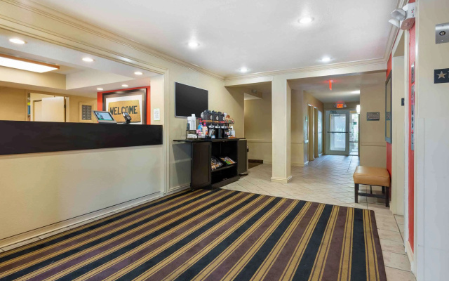 Extended Stay America Suites Newark Woodbridge