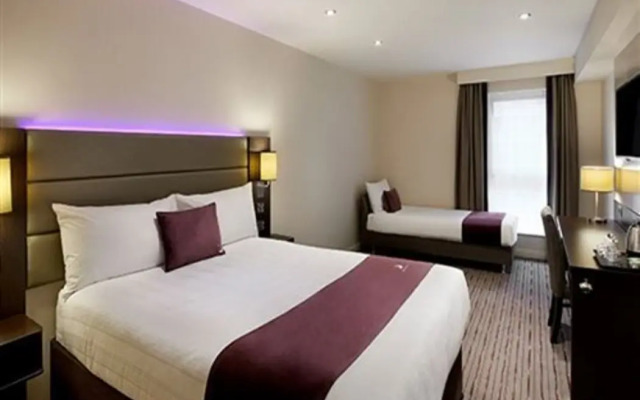 Premier Inn Derby Cc Riverlights