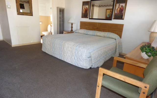 Rainbow Inn & Cottages