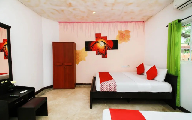 OYO 242 Dhanamuthu Hotel And Banquets