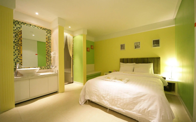 Hotel LaNuit