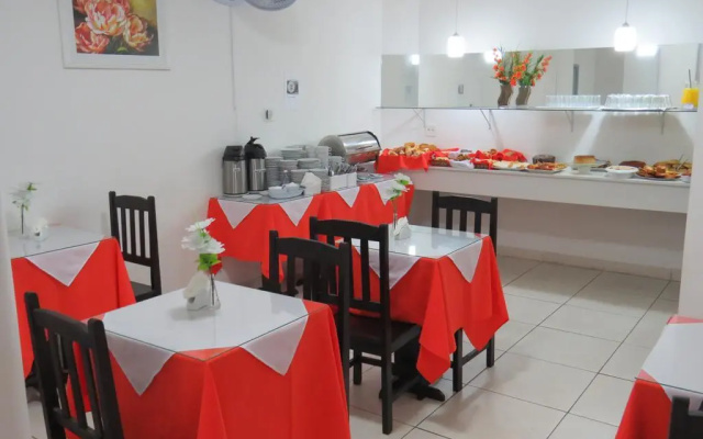 Hotel Centenário