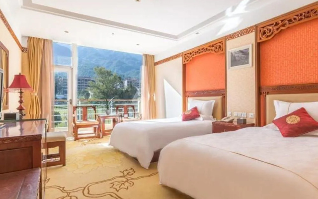 Floral Hotel Dali Zhonghefang