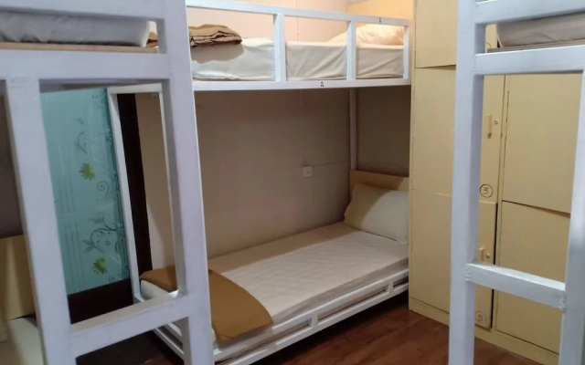 Pudi Dormitory - Hostel