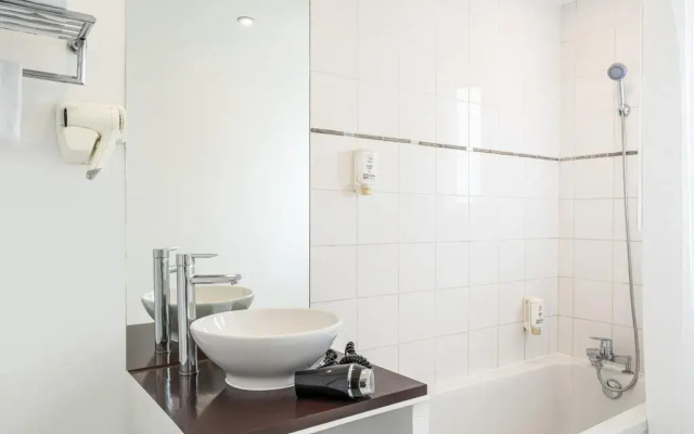 Aparthotel Adagio access Paris Tour Eiffel Saint-Charles