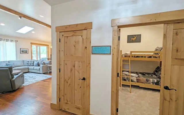 56593 Celestial Dr