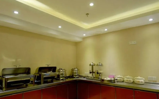 Greentree Inn Shandong Taian Wanda Plaza Bus Stati