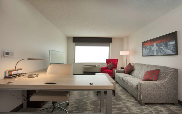 Courtyard by Marriott Athens Downtown