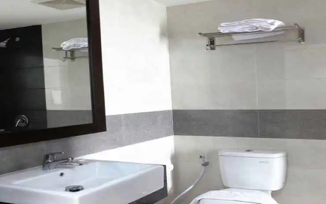 Austine Hotel