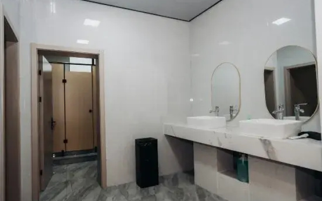 Zhengxuan Hotel (Jiaxing Nanhu Wanda Plaza)