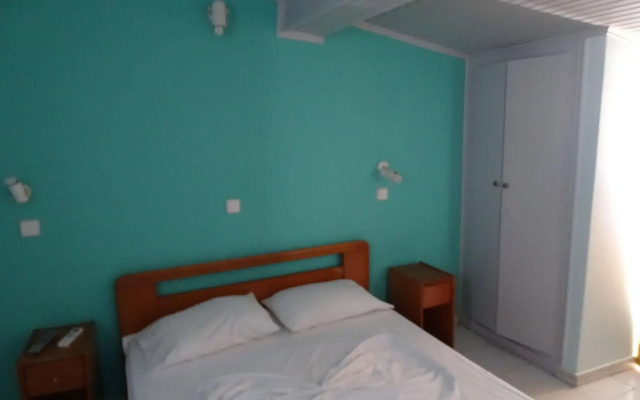 Hotel Mariona