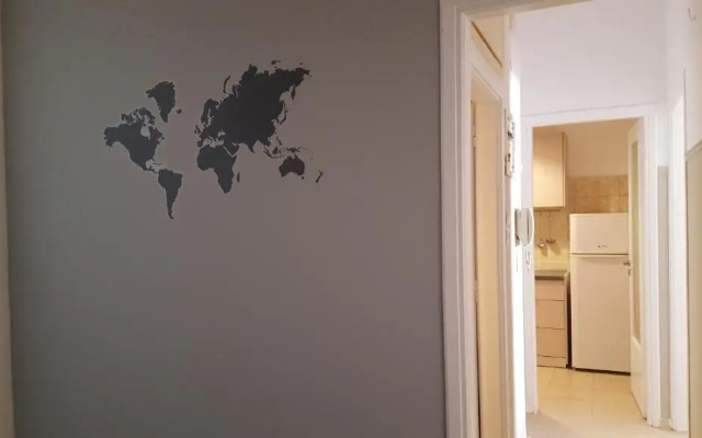 Cosy Flat in the Heart of Athens, 10' from metro