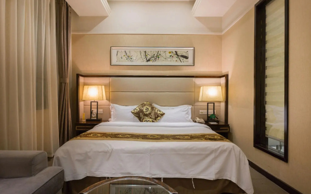 Grace Hotel,optics Valley