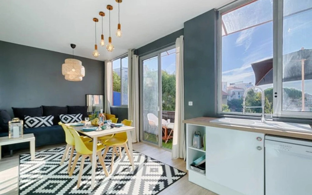 Charming Flat, Comfortable&quiet, Close to the sea