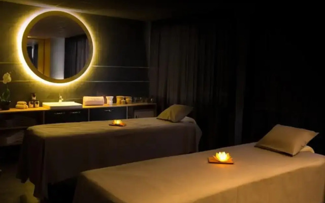 Hotel Senec Lake Resort