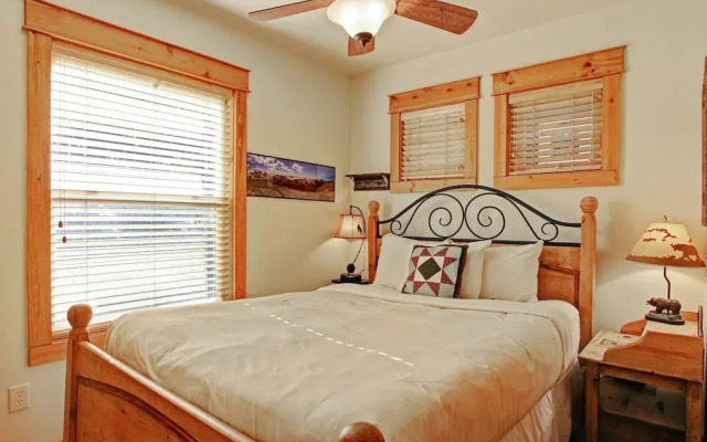 Mount Acoma 38 2 Bedroom Condo by RedAwning
