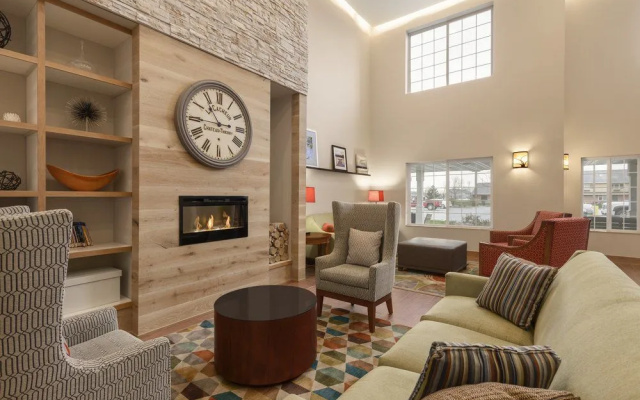 Country Inn & Suites By Carlson, Ames, IA