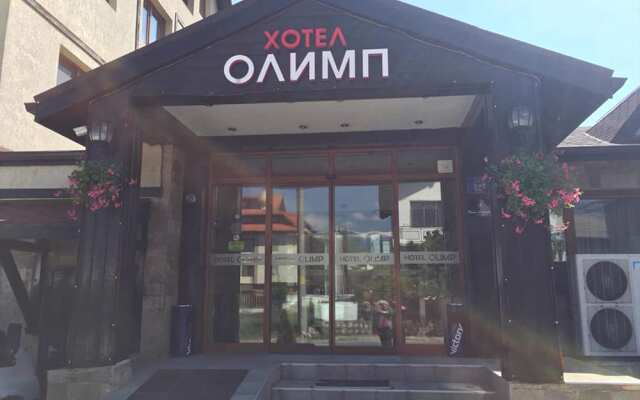 Olymp Hotel вид на фасад