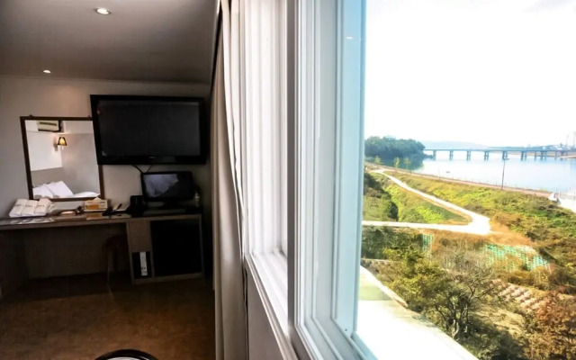 Yeoju Reverse Hotel