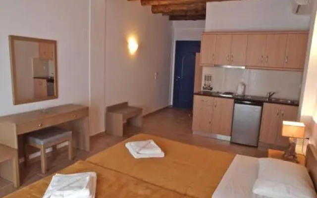 Molos Apartments