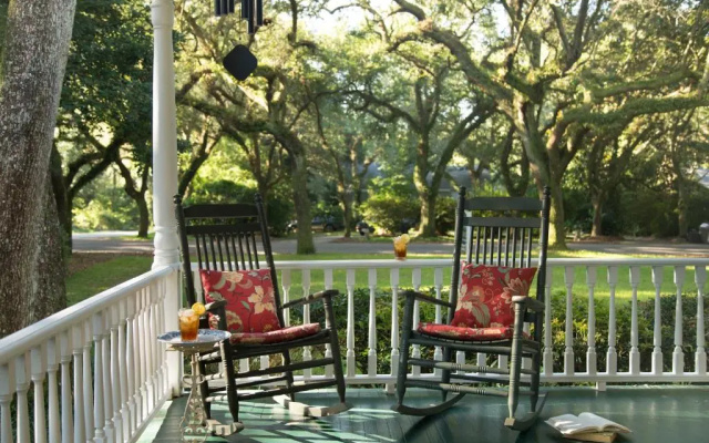 Magnolia Springs B&B