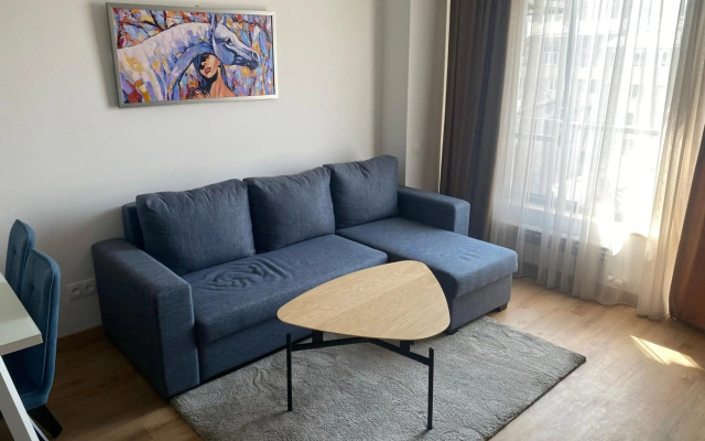 Luxury flat in 100 meters from republic square.
