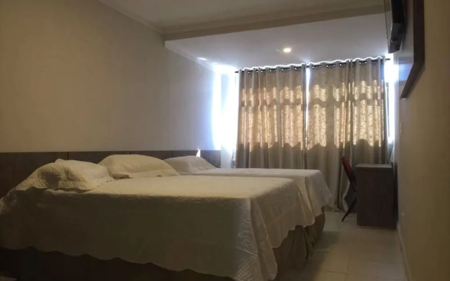 Village Plaza Hotel
