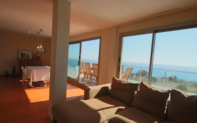 New 2019 Incredible 180m2 Exclusive Penthouse With Sea Views