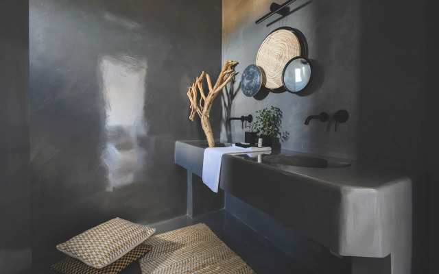 Santolia Art Suites Santorini