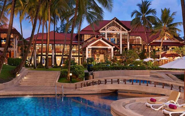 Отель Dusit Thani Laguna Пхукет вид на фасад