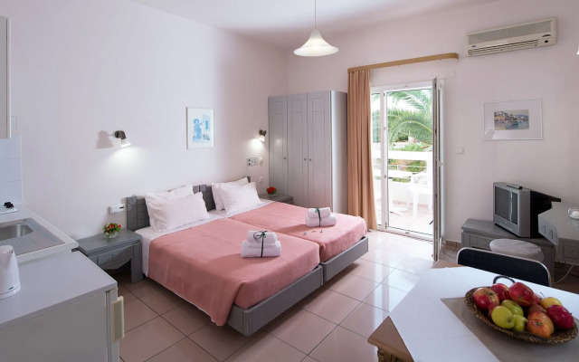 Scala Boutique Hotel & Suites – Adults Only
