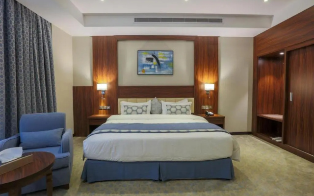 Seasons Park Hotel