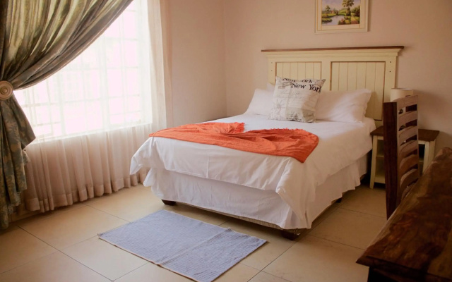 Divine Guest Lodge
