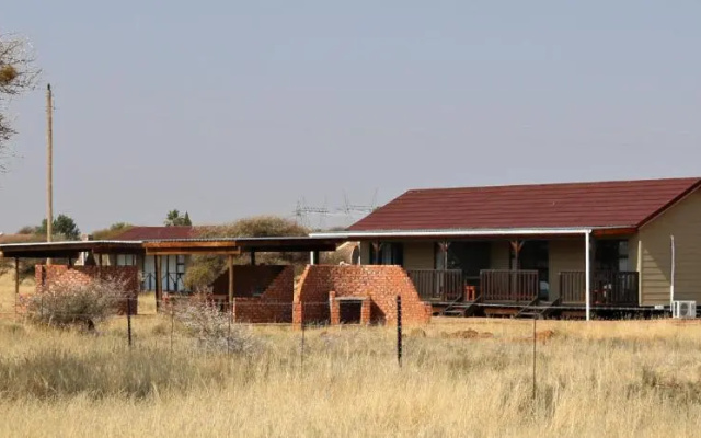 StableWood Lodge
