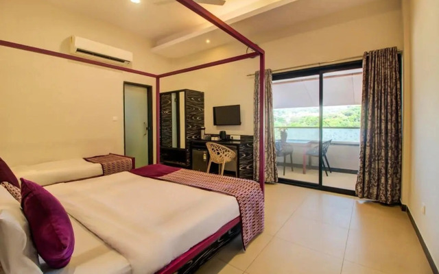 Bharat Hotel