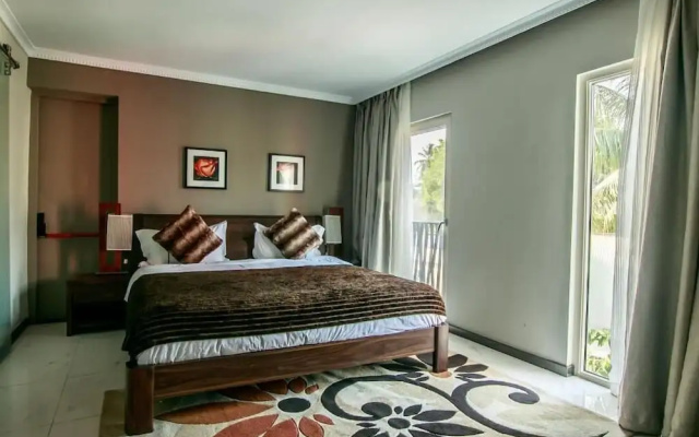  Red Mango Hotel and Apartments