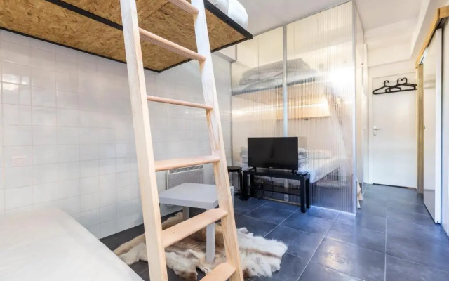 Original, cosy 25m² near CANAL ST-MARTIN