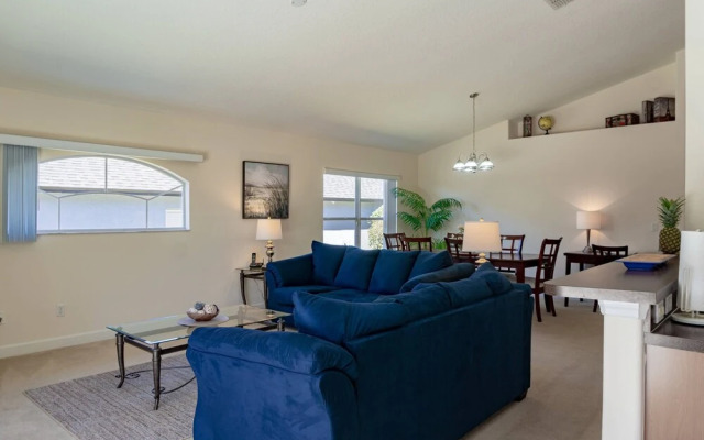 610 West Stonebridge