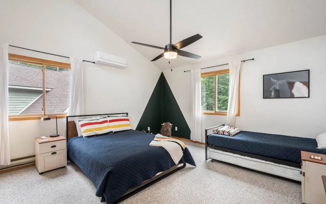 Chateau Relaxo by Taylor Made Deep Creek