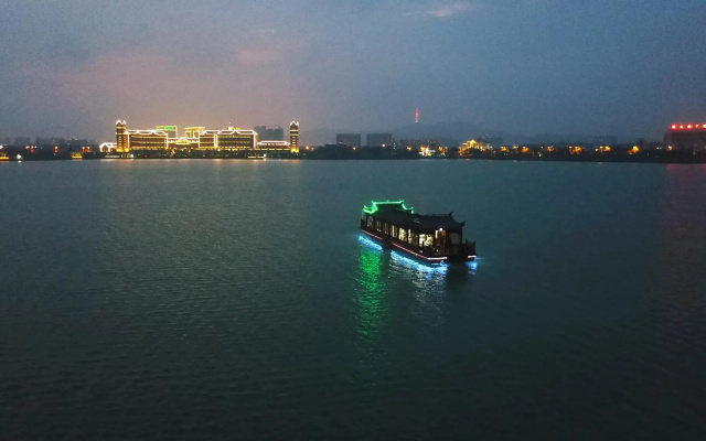 Bright Hotel Huaibei