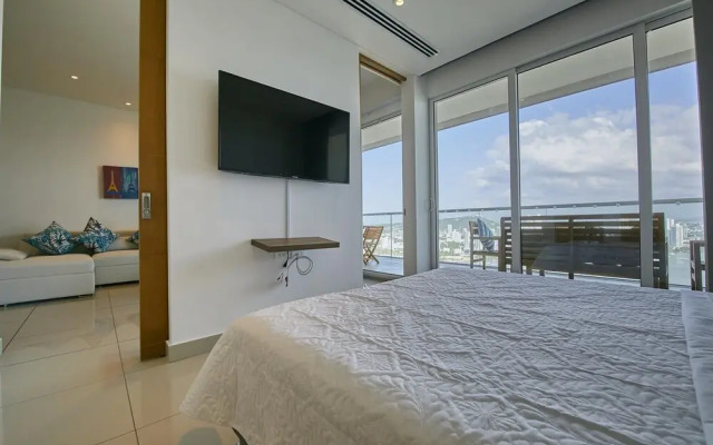 Stylish 1BR Apartment w Balcony Amazing View