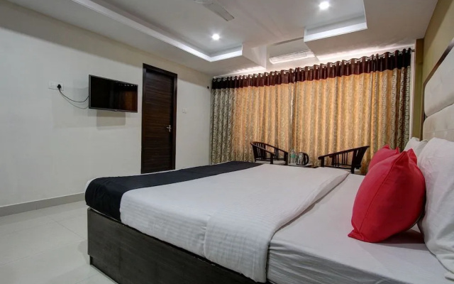 Capital O 46699 Hotel Insta