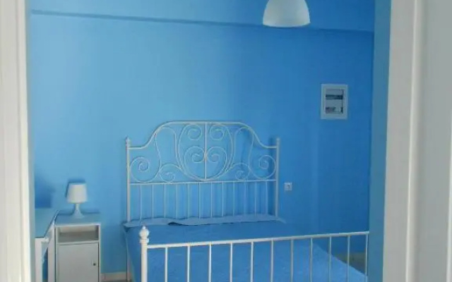 Blue White House