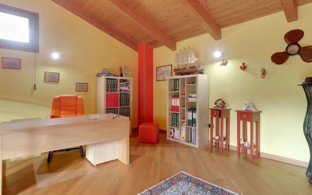 Mountain-view Holiday Home in Cusano Mutri With Private Garden