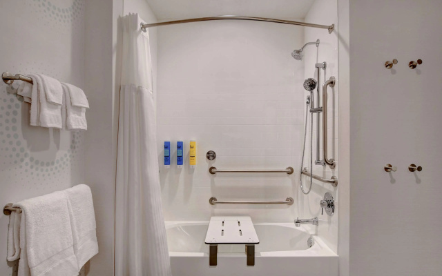 Tru By Hilton Columbia Greystone