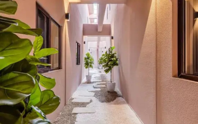 HanTing Hotel (Beijing 798 Caochangdi Art District)