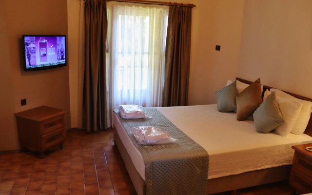 Yucelen Otel