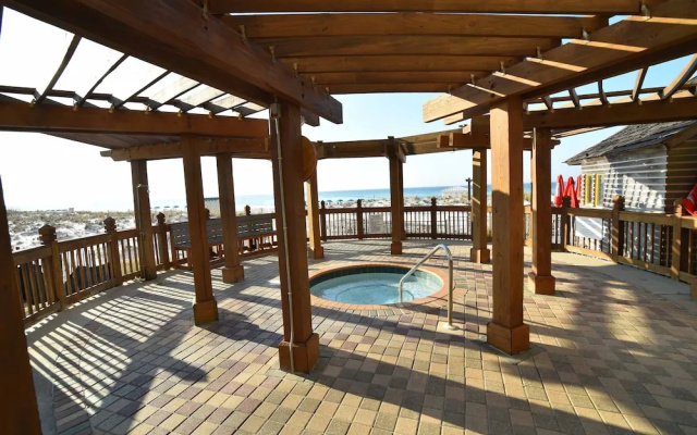 Pelican Beach 1110 1 Bedroom Condo by Pelican Beach Management