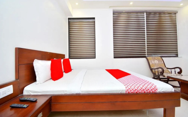 Oyo 43506 Splash The Resorts