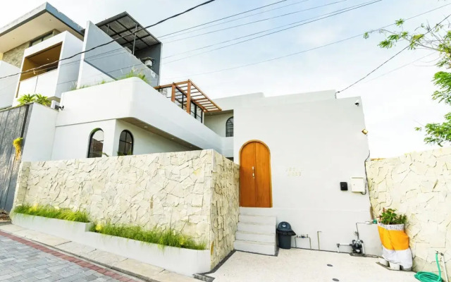 Putih Susu Villa